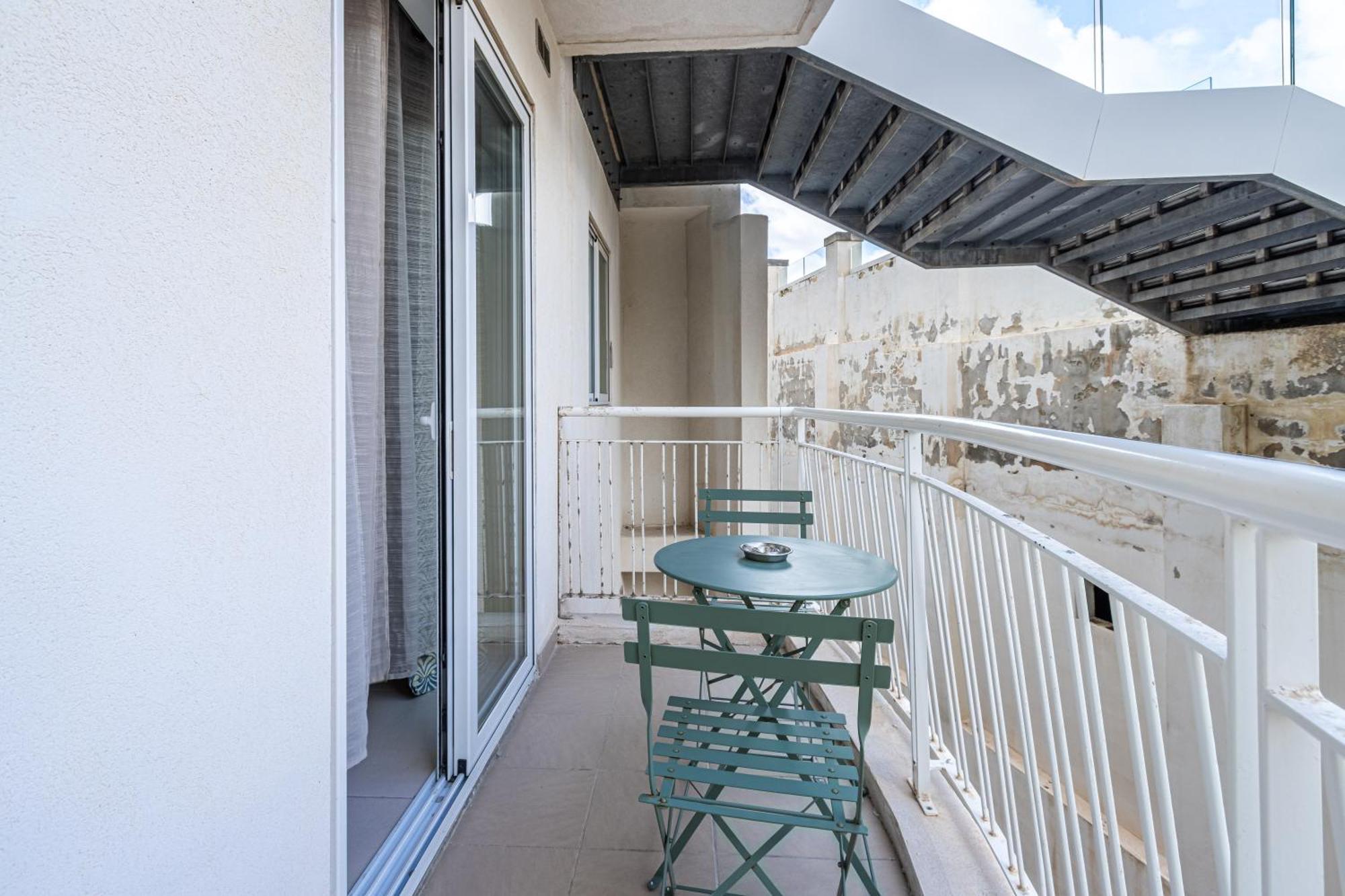 St Julians - Balluta 2 Bedroom Apartment Saint Julian's エクステリア 写真
