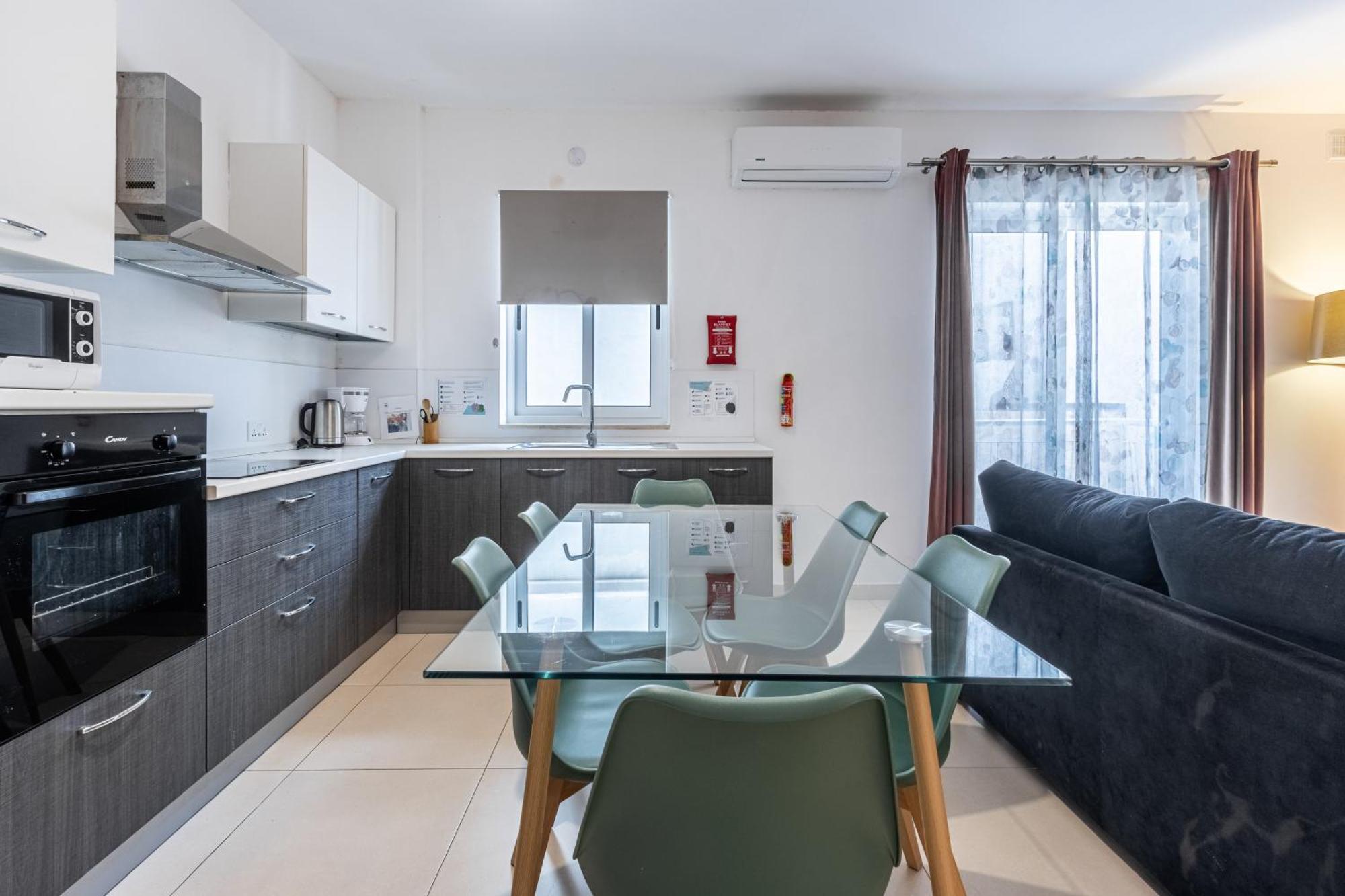 St Julians - Balluta 2 Bedroom Apartment Saint Julian's エクステリア 写真