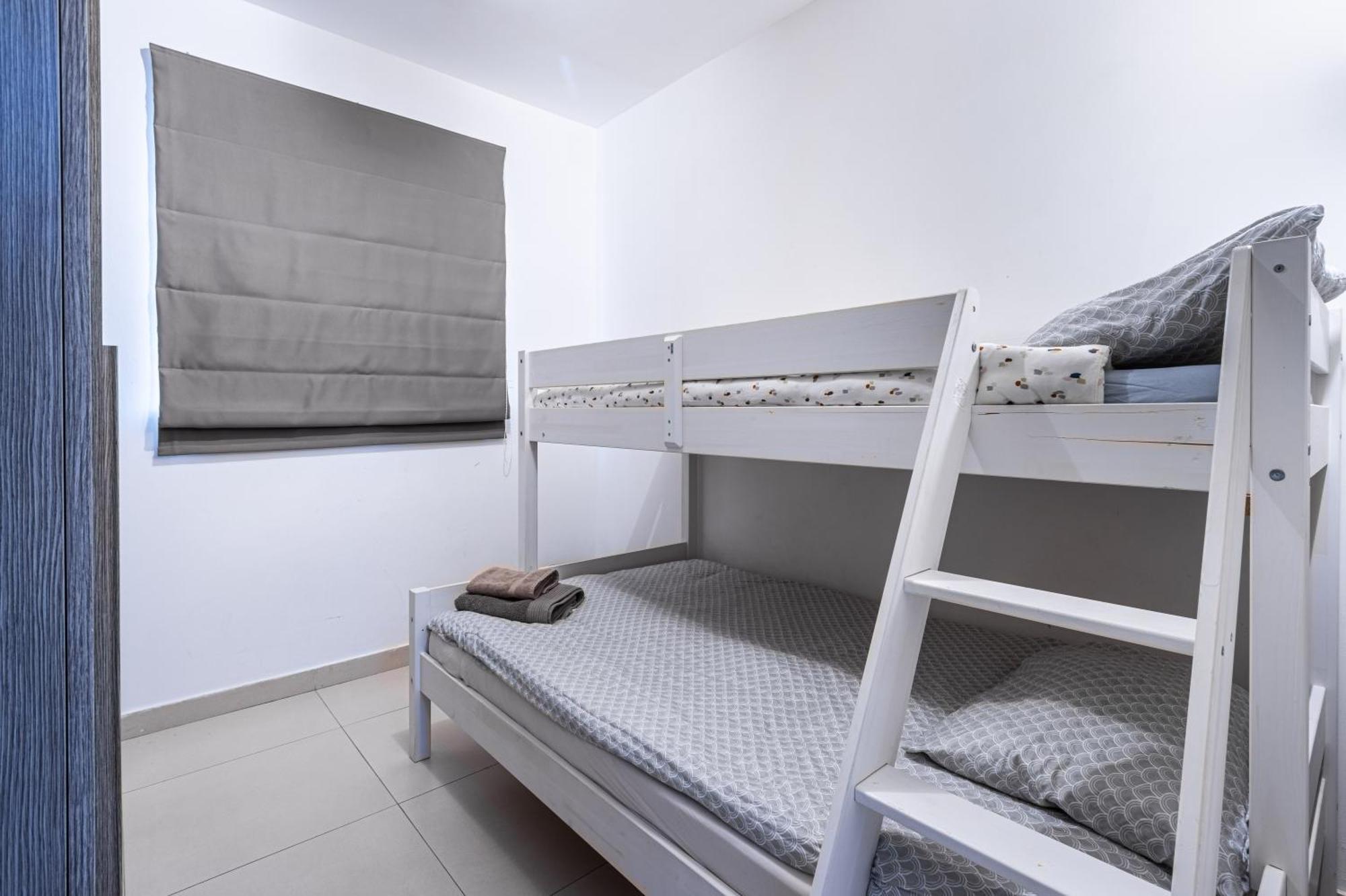 St Julians - Balluta 2 Bedroom Apartment Saint Julian's エクステリア 写真