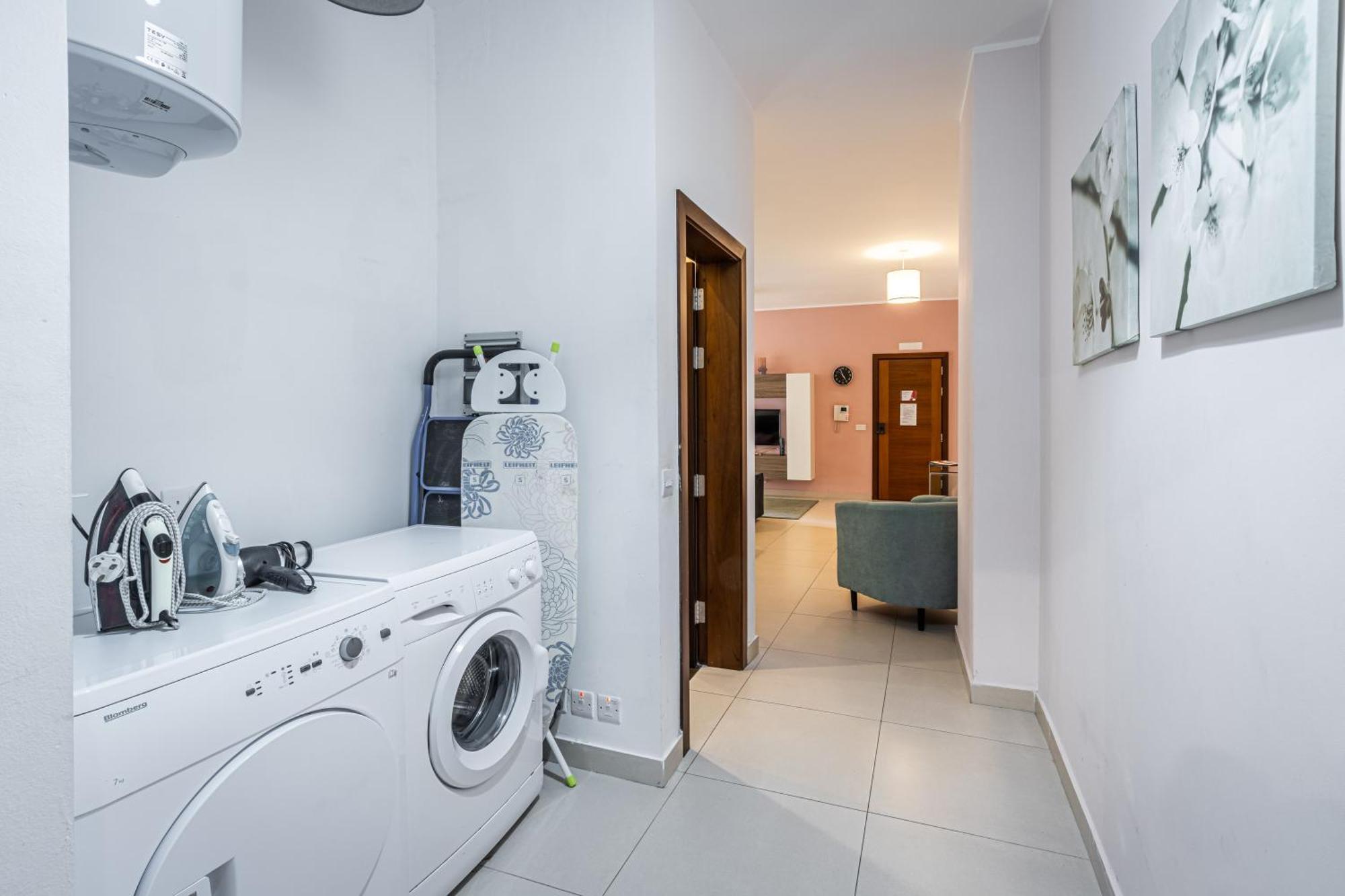 St Julians - Balluta 2 Bedroom Apartment Saint Julian's エクステリア 写真